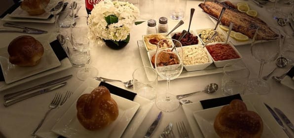 Shabbat Meals with Jewish Niagara